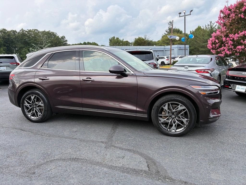 Used 2022 Genesis GV70 2.5T w/ Advanced Package AWD/4WD image 8