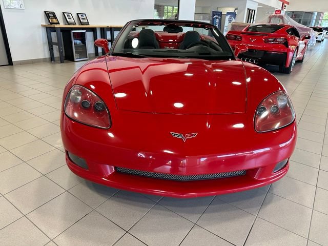 Used 2007 Chevrolet Corvette Convertible w/ Preferred Equipment Group RWD image 8