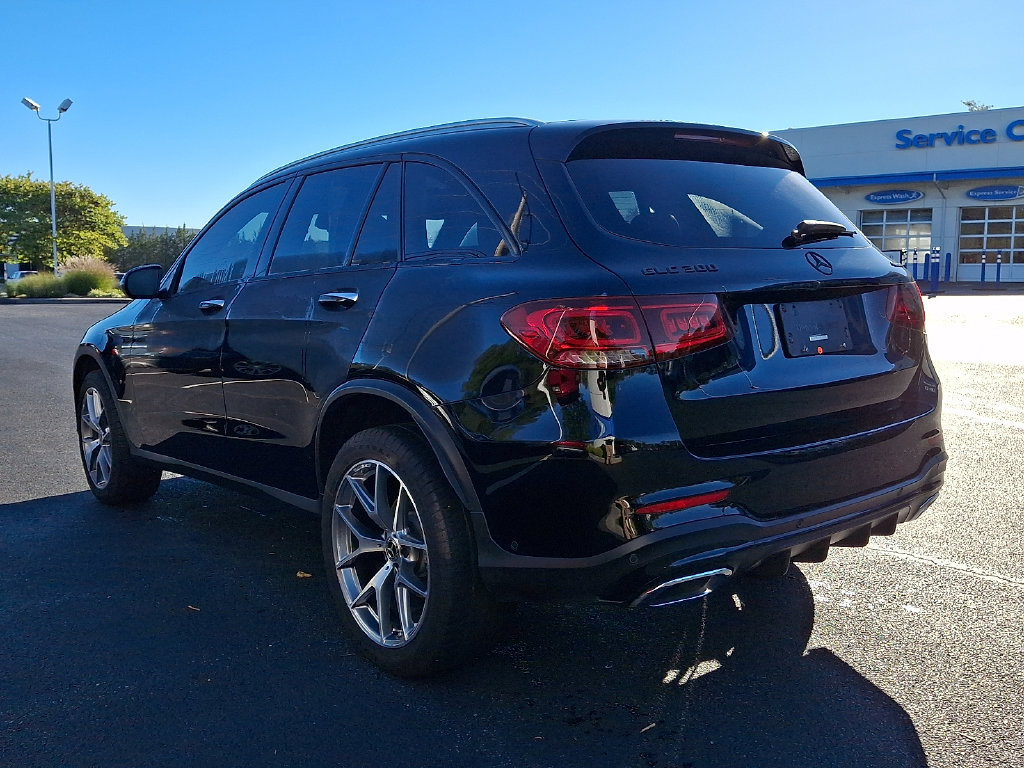 Used 2022 Mercedes-Benz GLC 300 4MATIC image 4