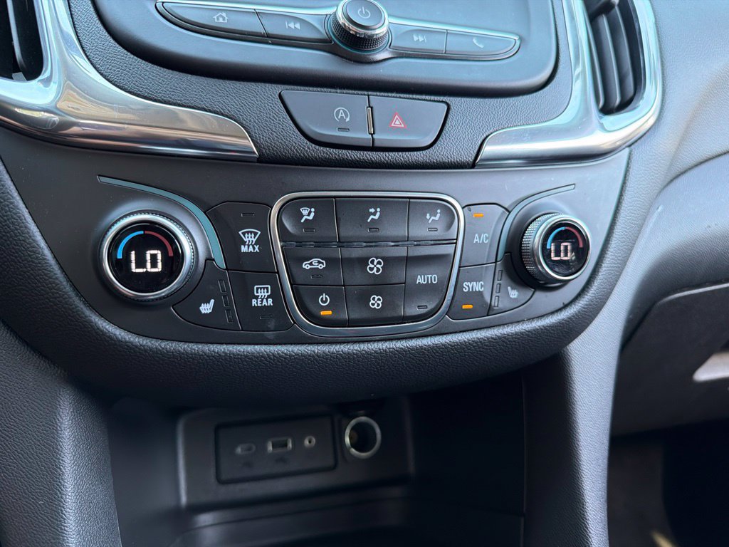 Used 2024 Chevrolet Equinox LT AWD/4WD image 13
