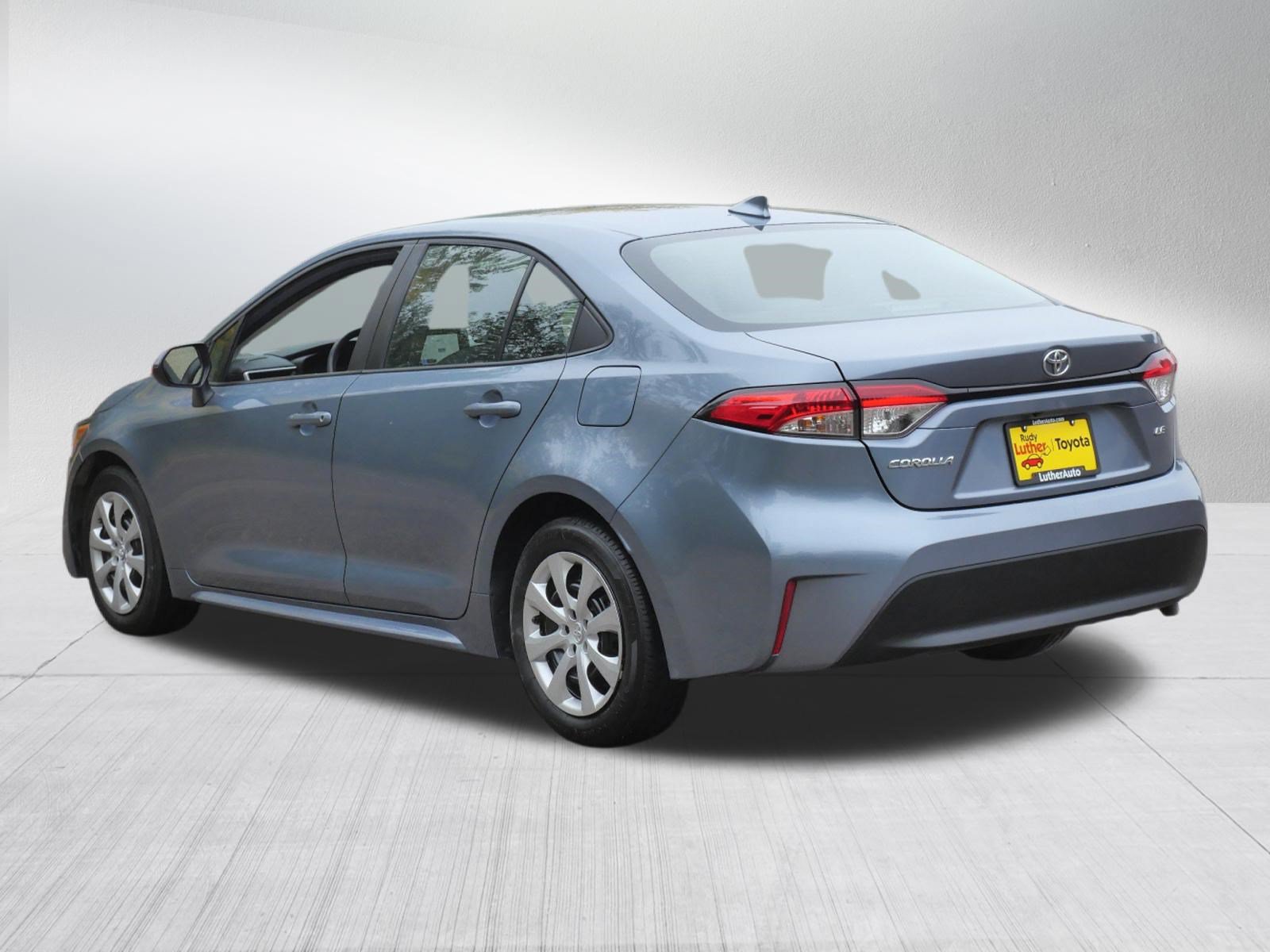 Certified 2025 Toyota Corolla LE FWD image 6