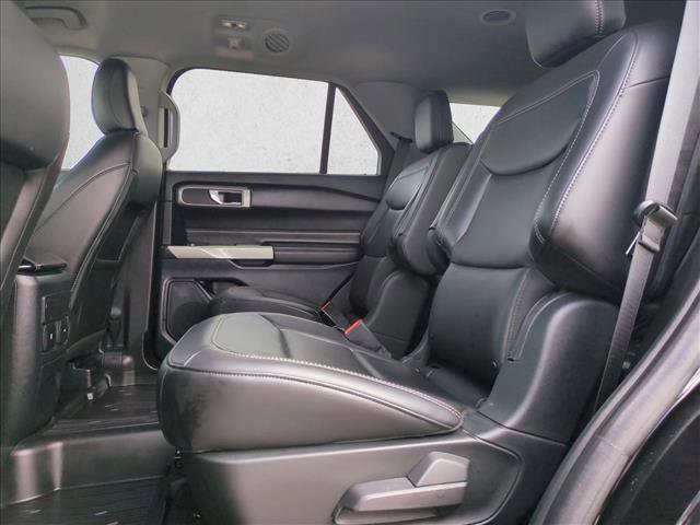 Used 2023 Ford Explorer XLT w/ Equipment Group 202A image 19