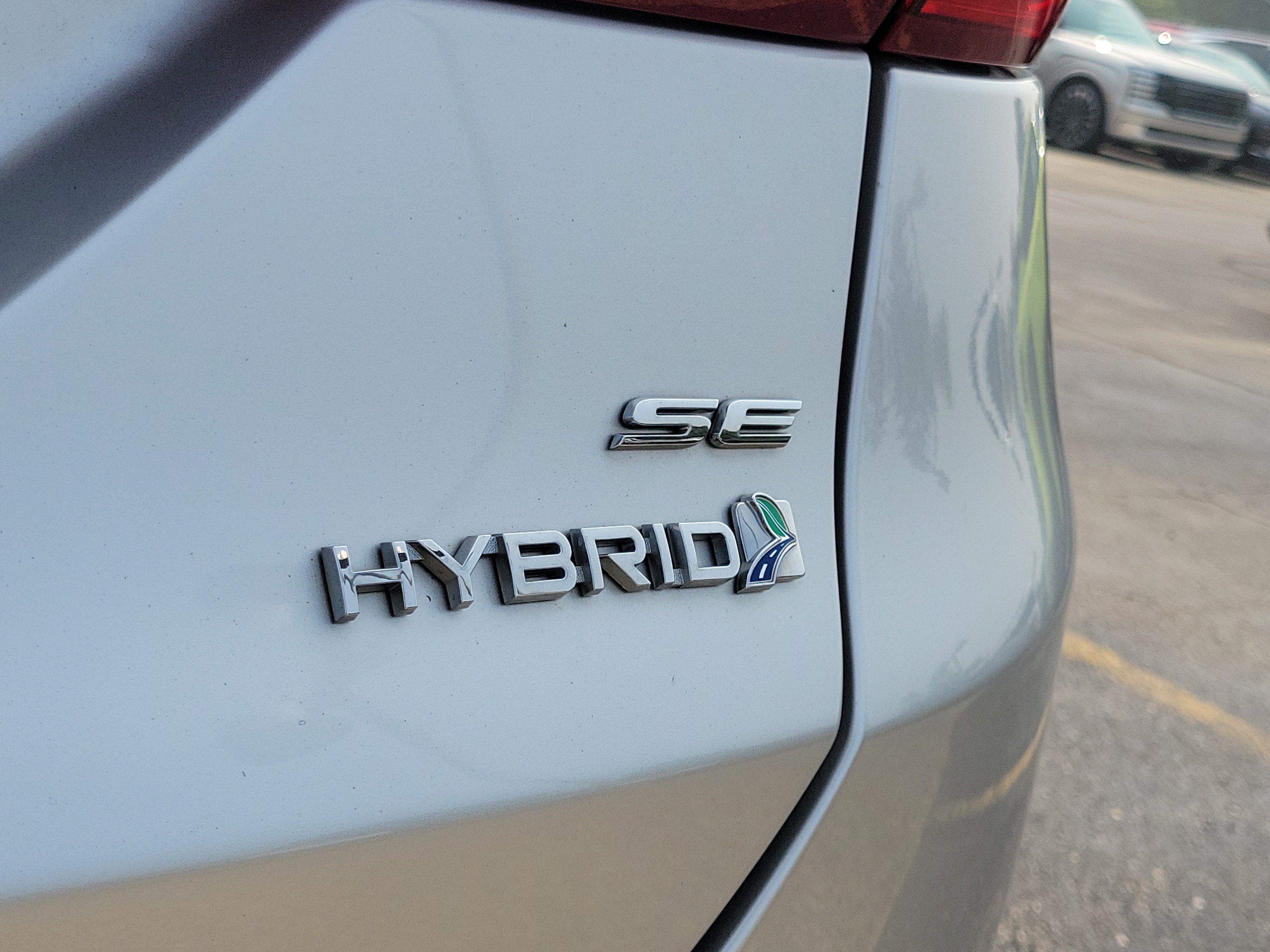 Used 2018 Ford Fusion SE FWD image 7