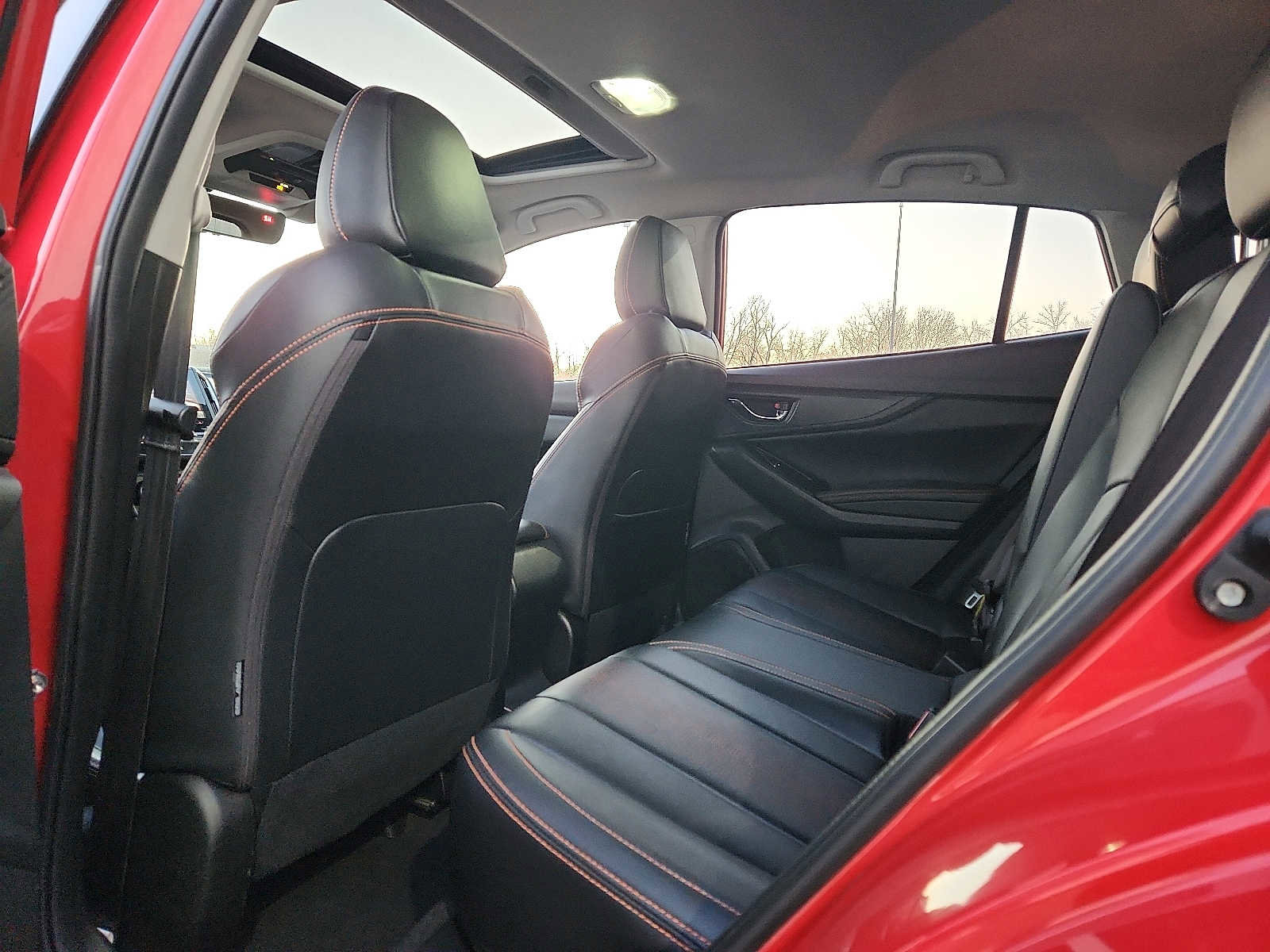 Used 2022 Subaru Crosstrek 2.5i Limited w/ Moonroof Package 2 AWD/4WD image 10