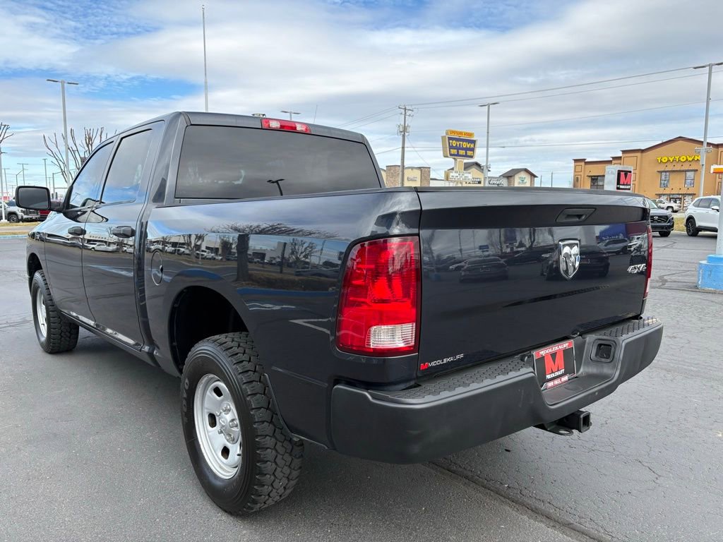 Used 2014 RAM 1500 4x4 Crew Cab w/ Protection Group image 5