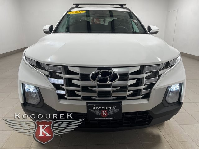 Used 2024 Hyundai Santa Cruz SEL w/ Activity Package image 2