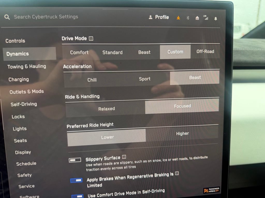Used 2024 Tesla Cybertruck Cyberbeast AWD/4WD image 16