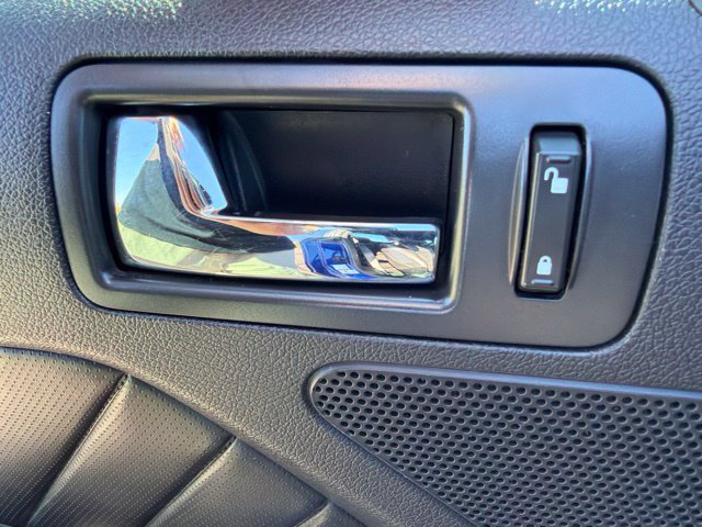 Used 2013 Ford Mustang GT Premium w/ Electronics Pkg RWD image 14