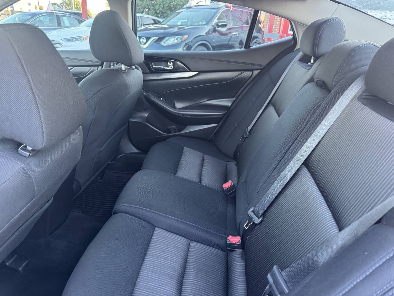 Used 2020 Nissan Maxima 3.5 S FWD image 16