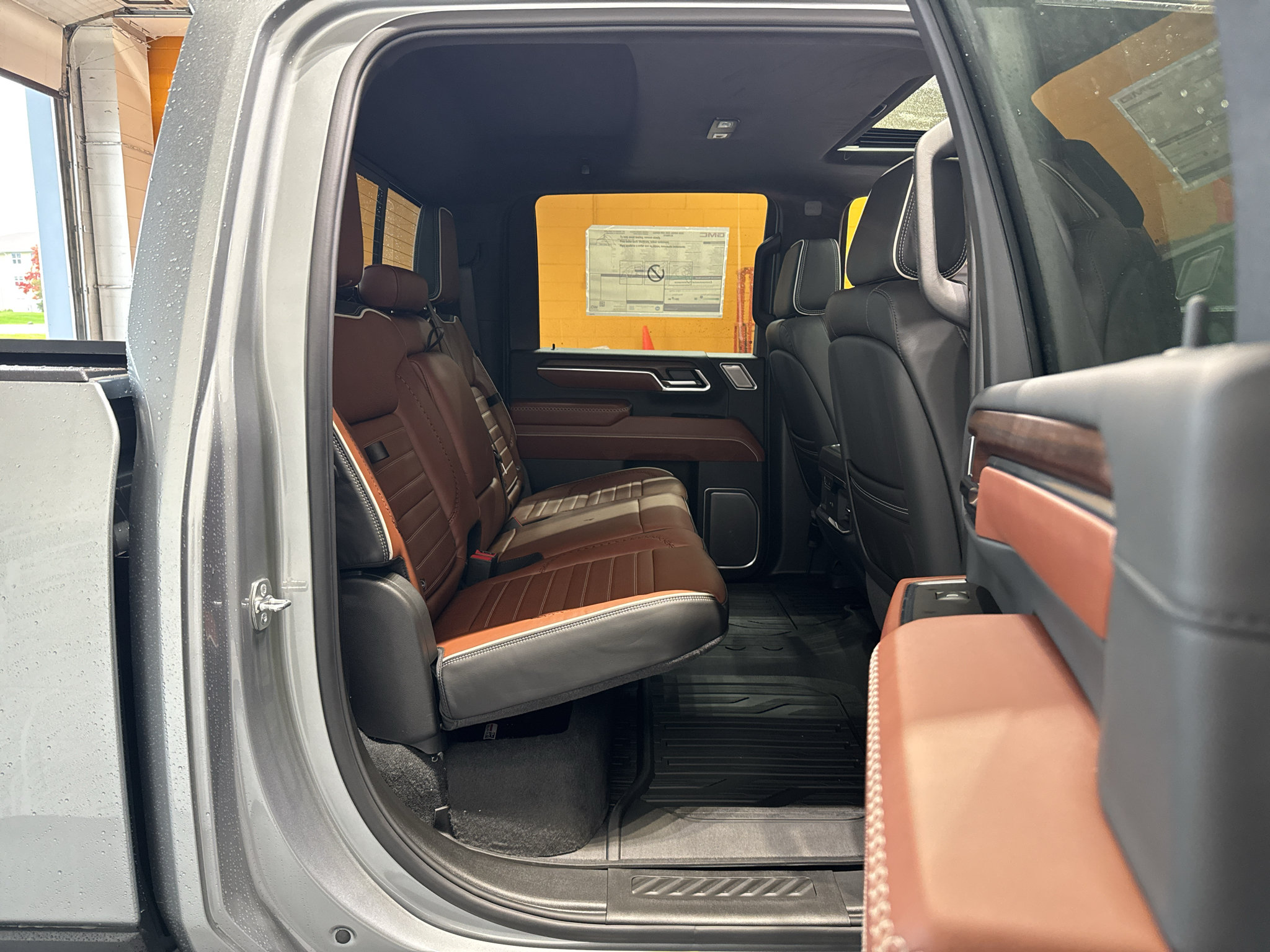 New 2026 GMC Sierra 2500 Denali Ultimate AWD/4WD image 23