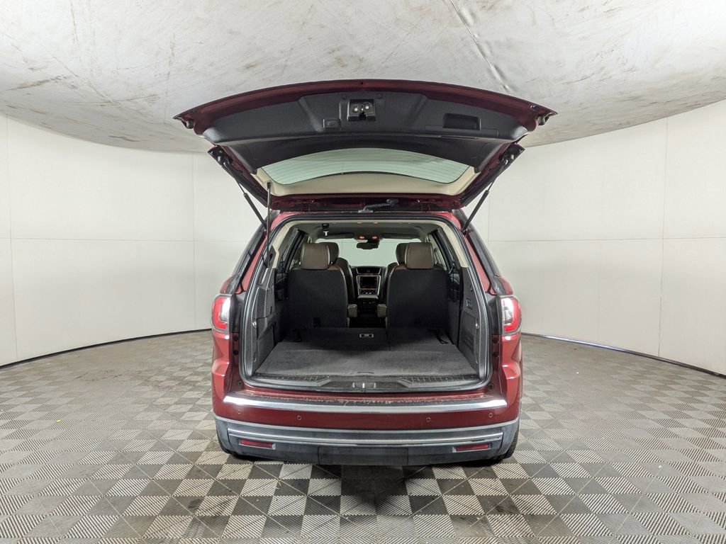 Used 2017 GMC Acadia Limited SLT image 9
