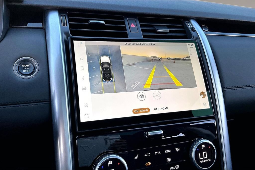 Certified 2023 Land Rover Discovery S AWD/4WD image 14