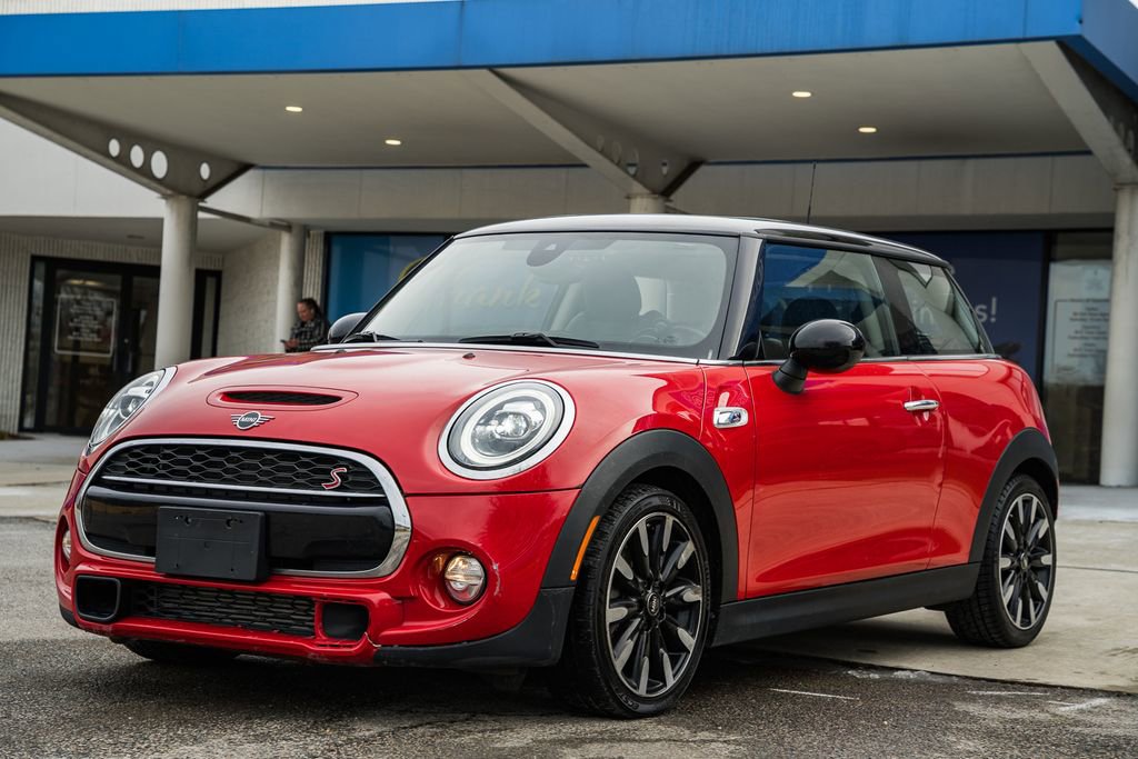 Used 2019 MINI Cooper S image 3