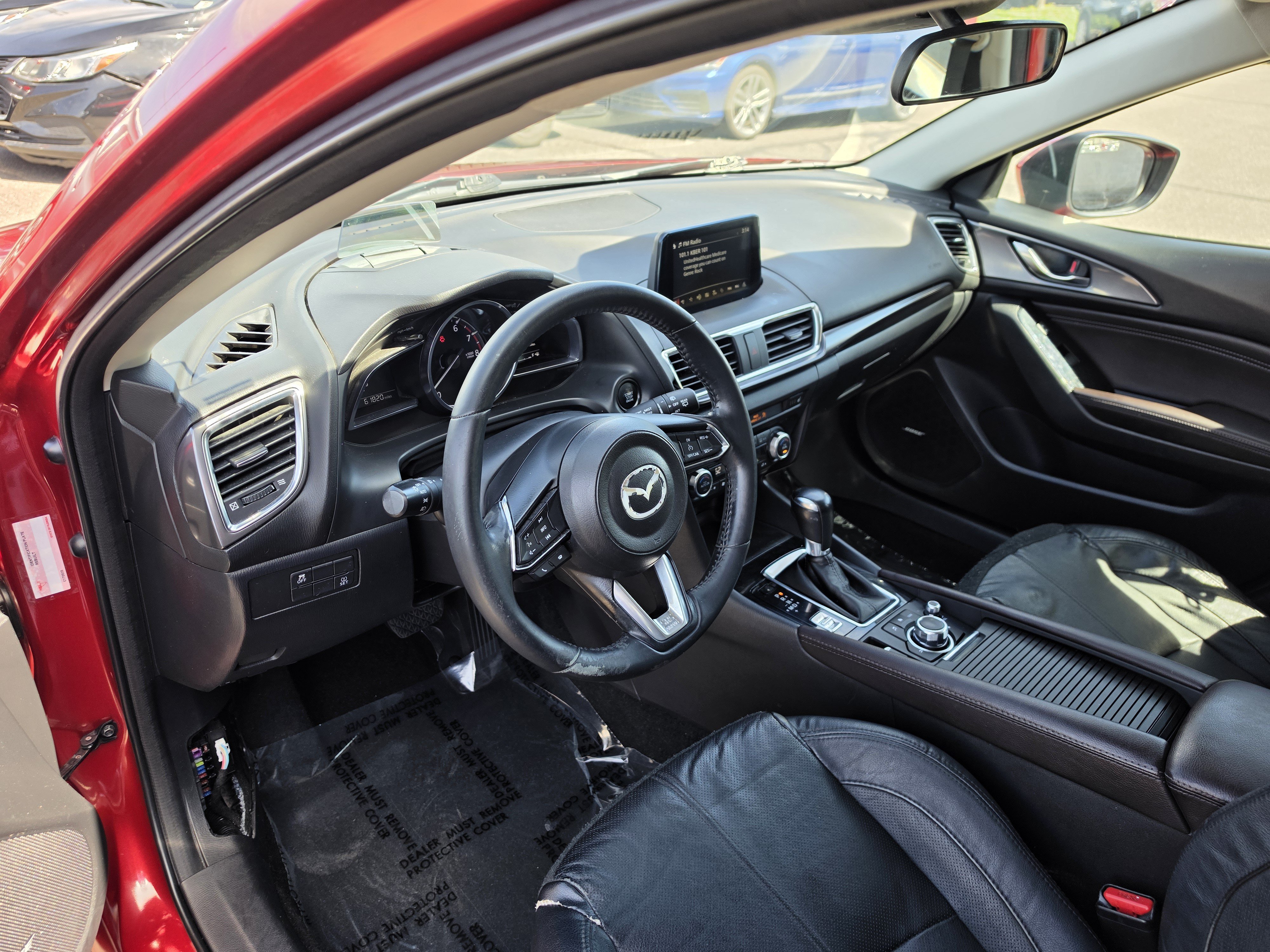 Used 2018 MAZDA MAZDA3 Grand Touring FWD image 11