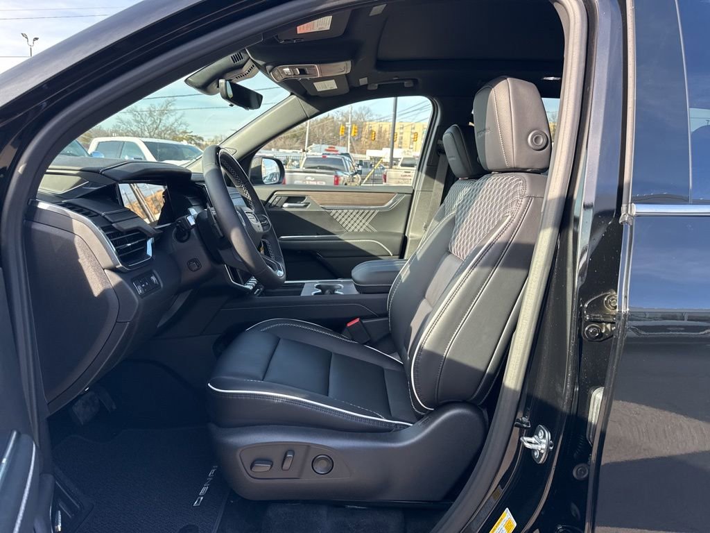 New 2026 GMC Acadia Denali w/ Super Cruise Package image 20