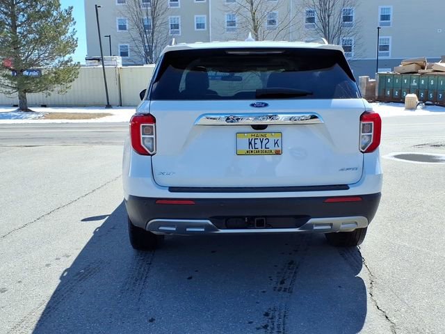 Used 2023 Ford Explorer XLT w/ Equipment Group 202A image 6