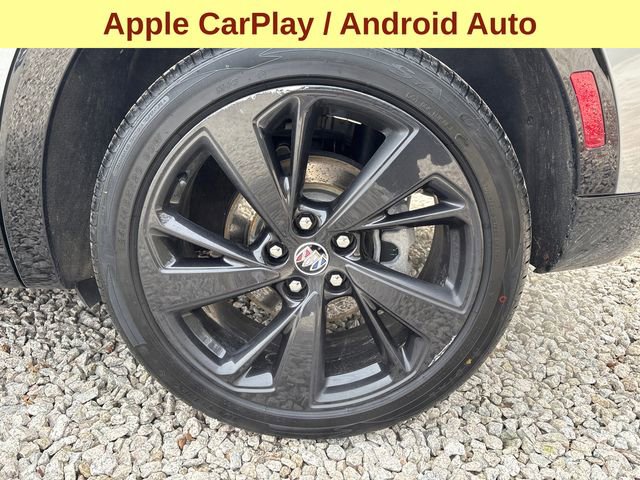 Used 2023 Buick Envision Essence w/ Sport Touring Package AWD/4WD image 9