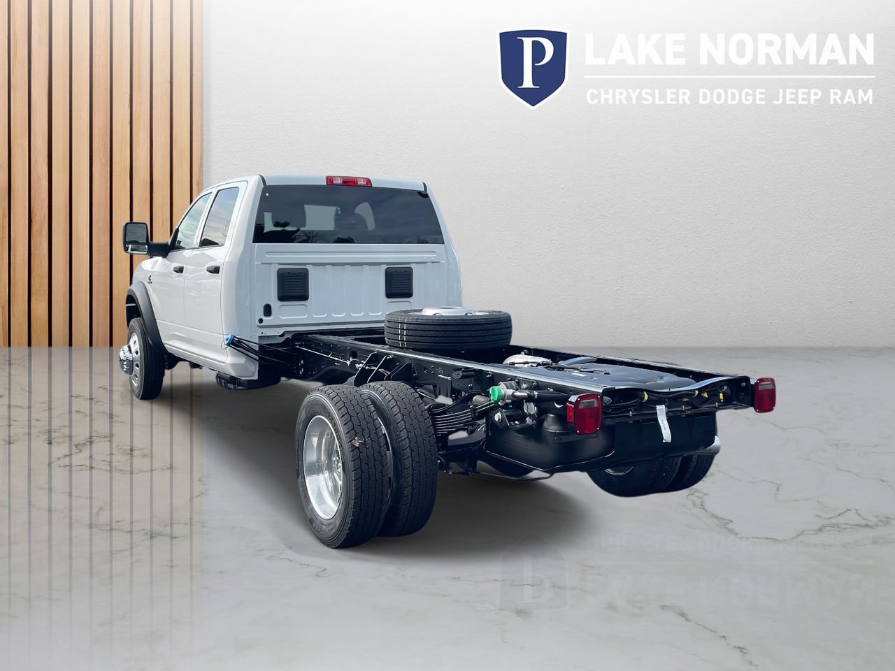 New 2026 RAM 4500 Tradesman w/ Chrome Appearance Group AWD/4WD image 7