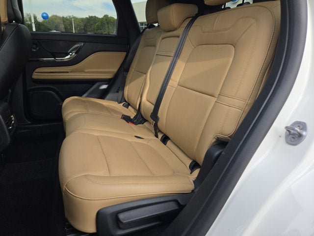 Used 2022 Lincoln Corsair Reserve w/ Equipment Group 201A AWD/4WD image 18