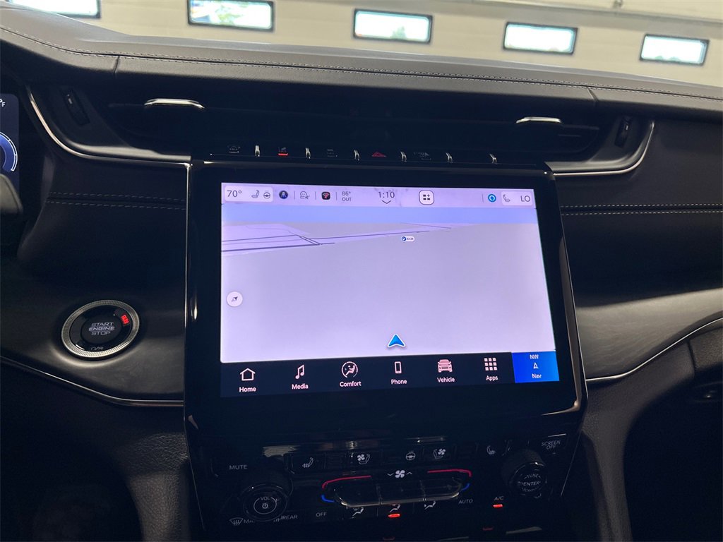 New 2025 Jeep Grand Cherokee Overland w/ Adv Protech Group III image 24