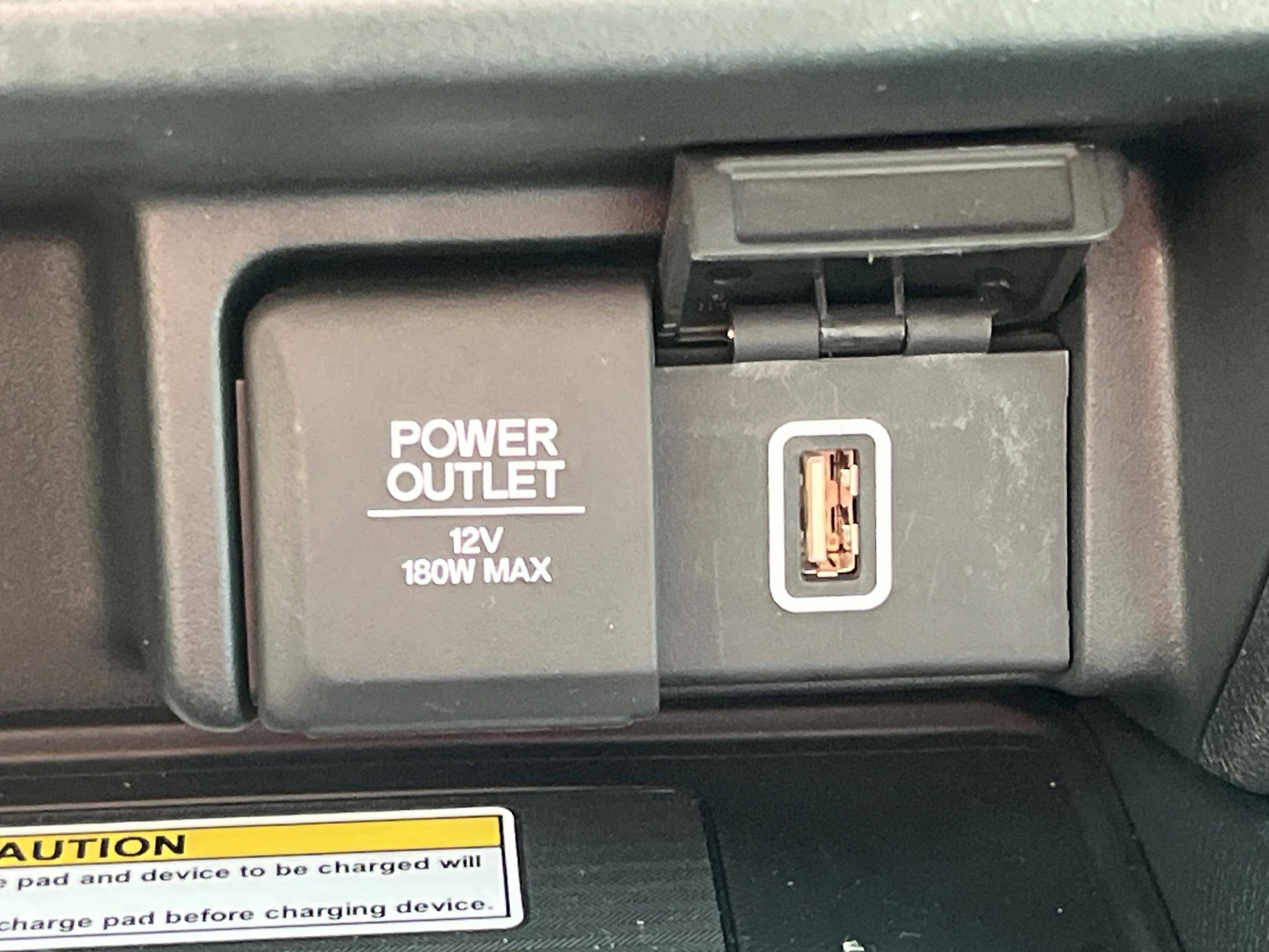 Used 2023 Honda Passport Elite image 14