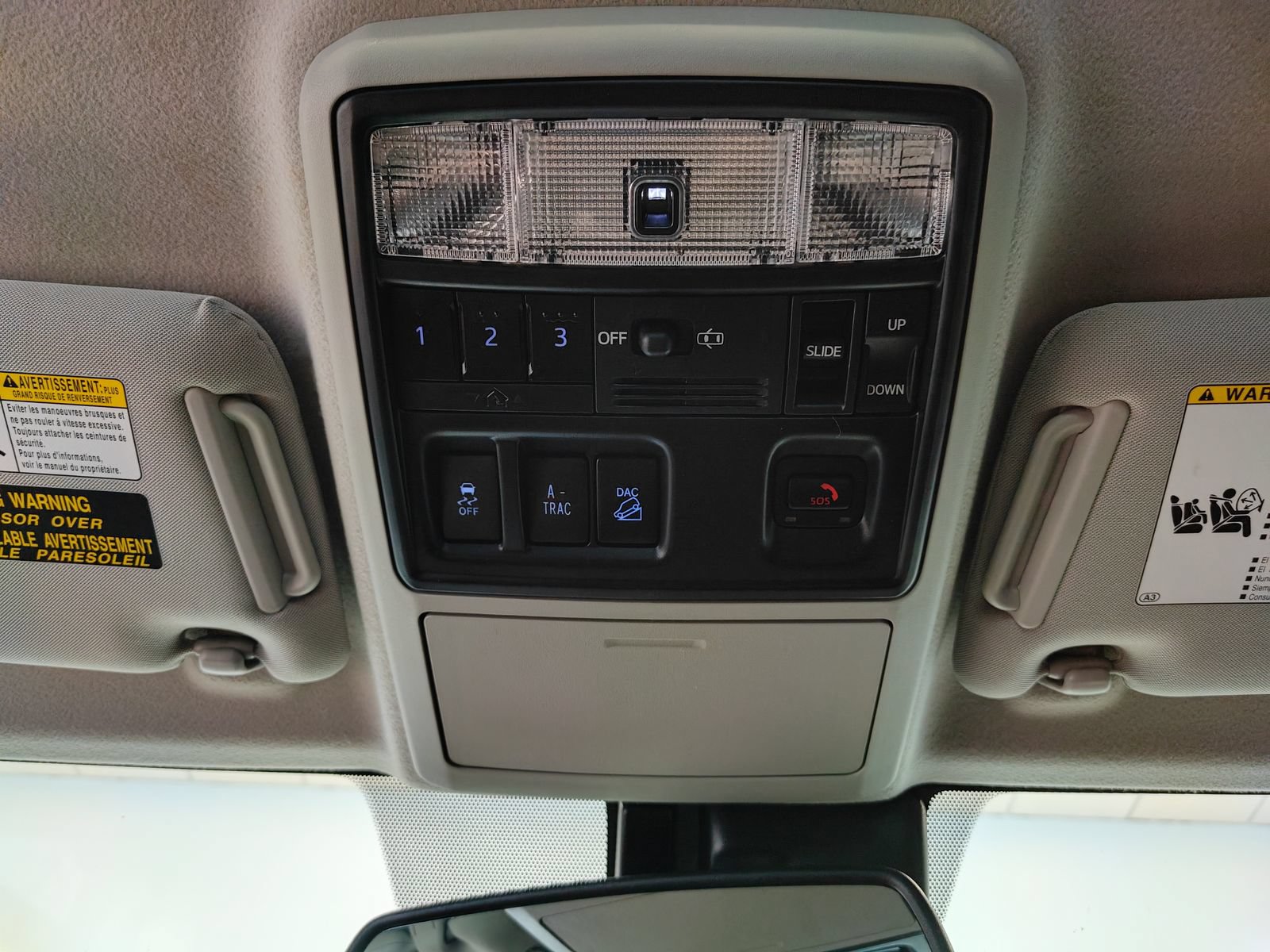 Used 2023 Toyota 4Runner Limited AWD/4WD image 21