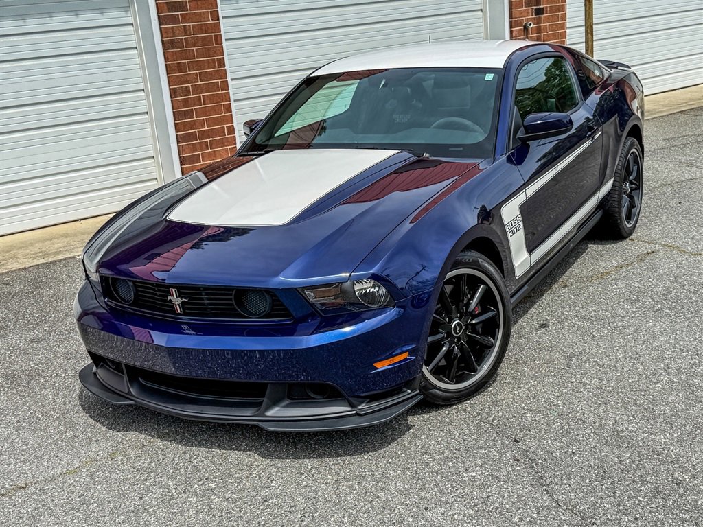 Used 2012 Ford Mustang Boss 302 w/ Boss 302 Accessory Pkg RWD image 6