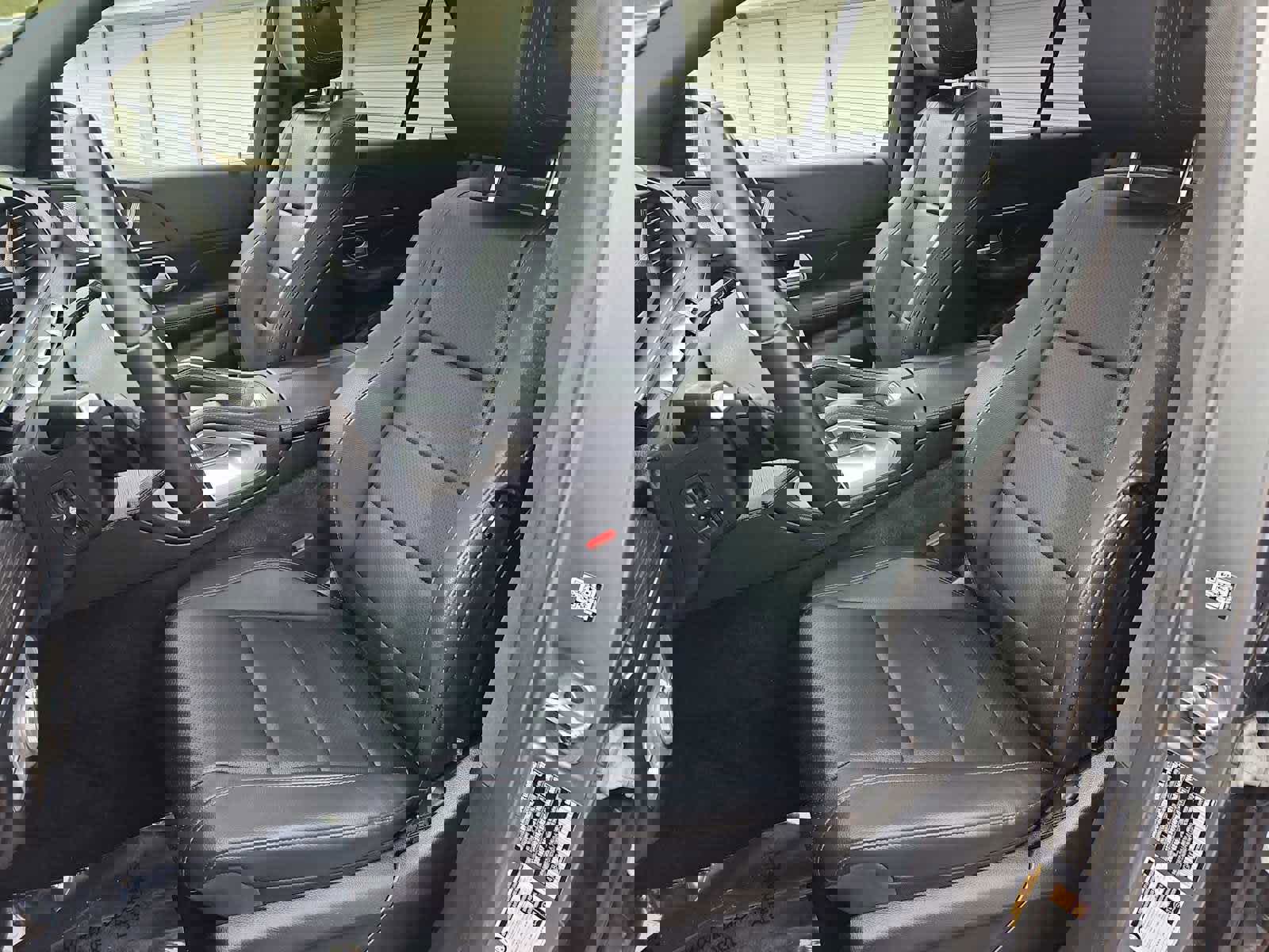 Used 2022 Mercedes-Benz GLE 350 4MATIC image 18