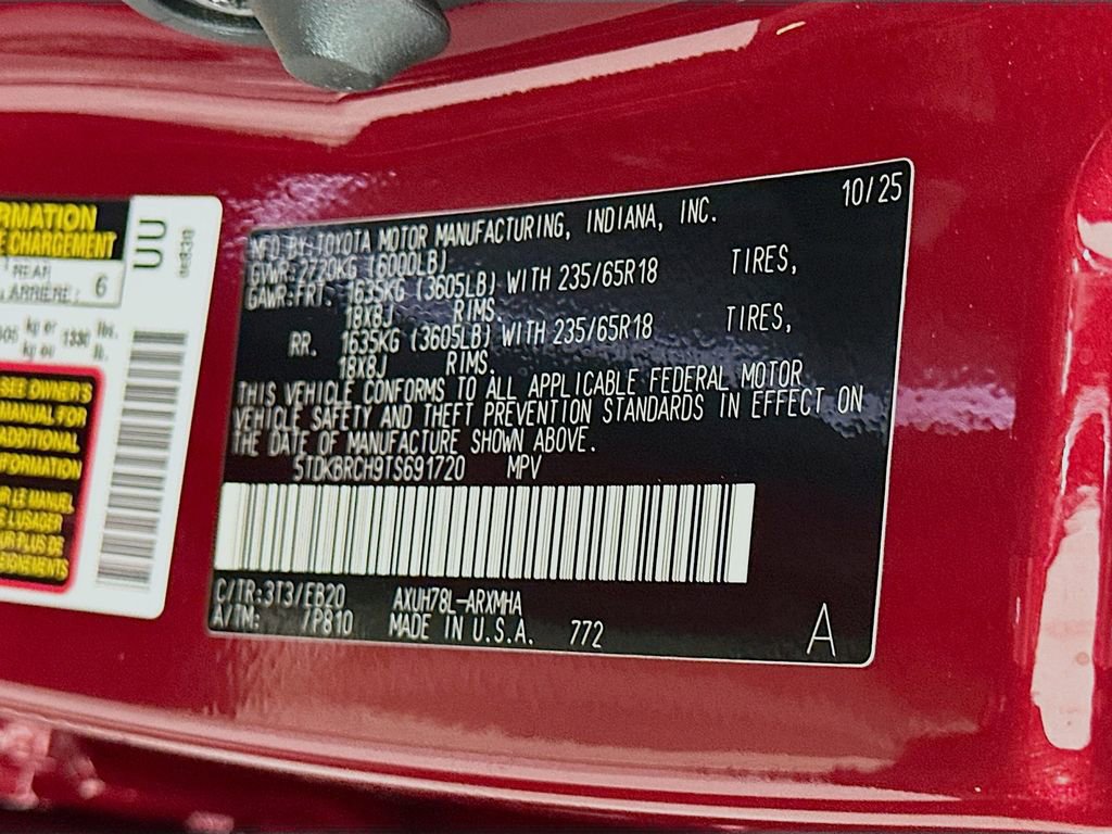 Certified 2026 Toyota Highlander XLE AWD/4WD image 33