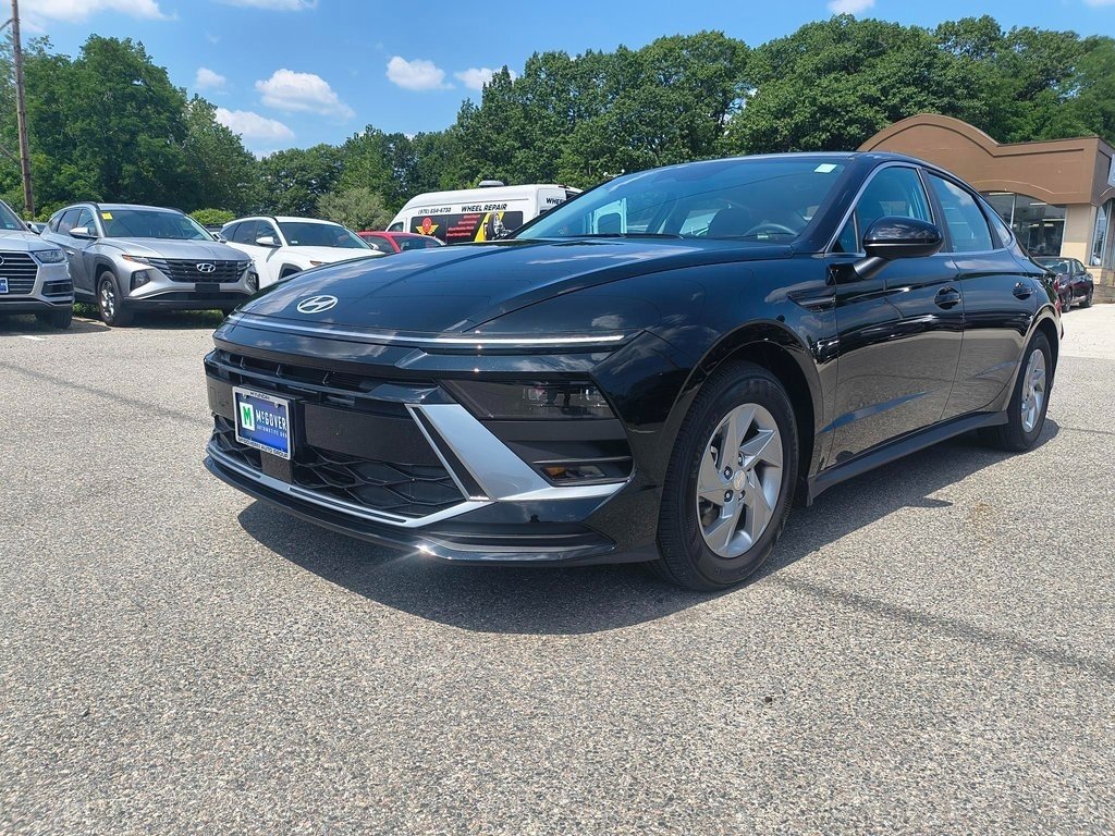 Used 2025 Hyundai Sonata SE
