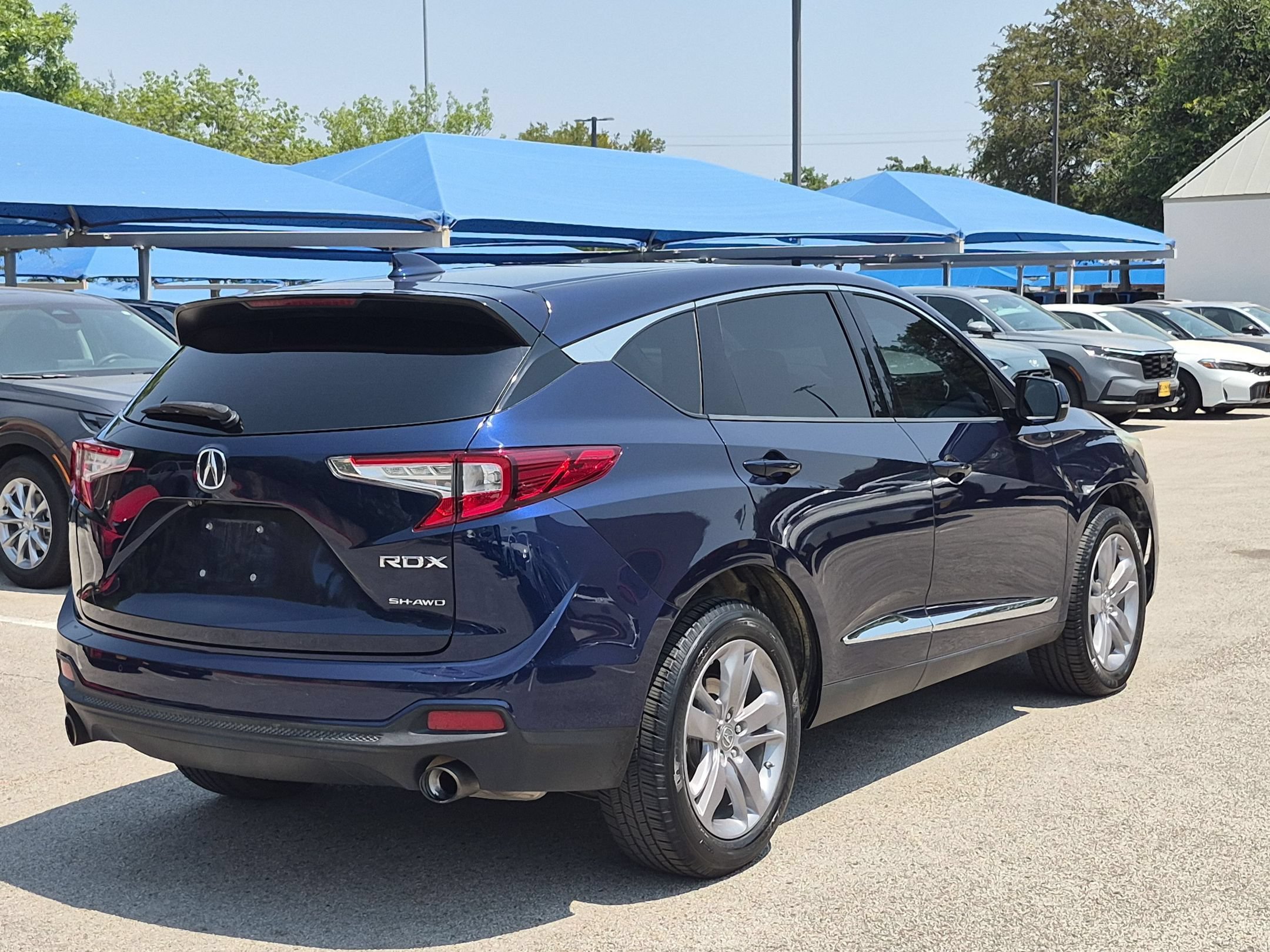 Used 2019 Acura RDX w/ Advance Package AWD/4WD image 3