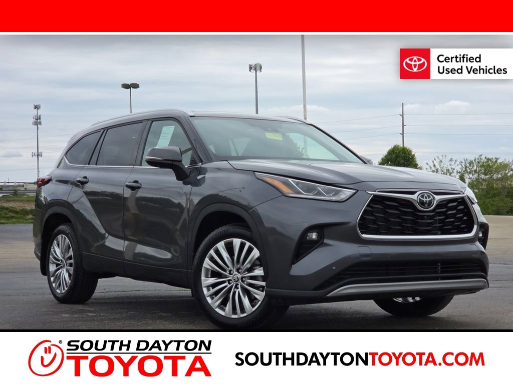 Used 2025 Toyota Highlander Platinum
