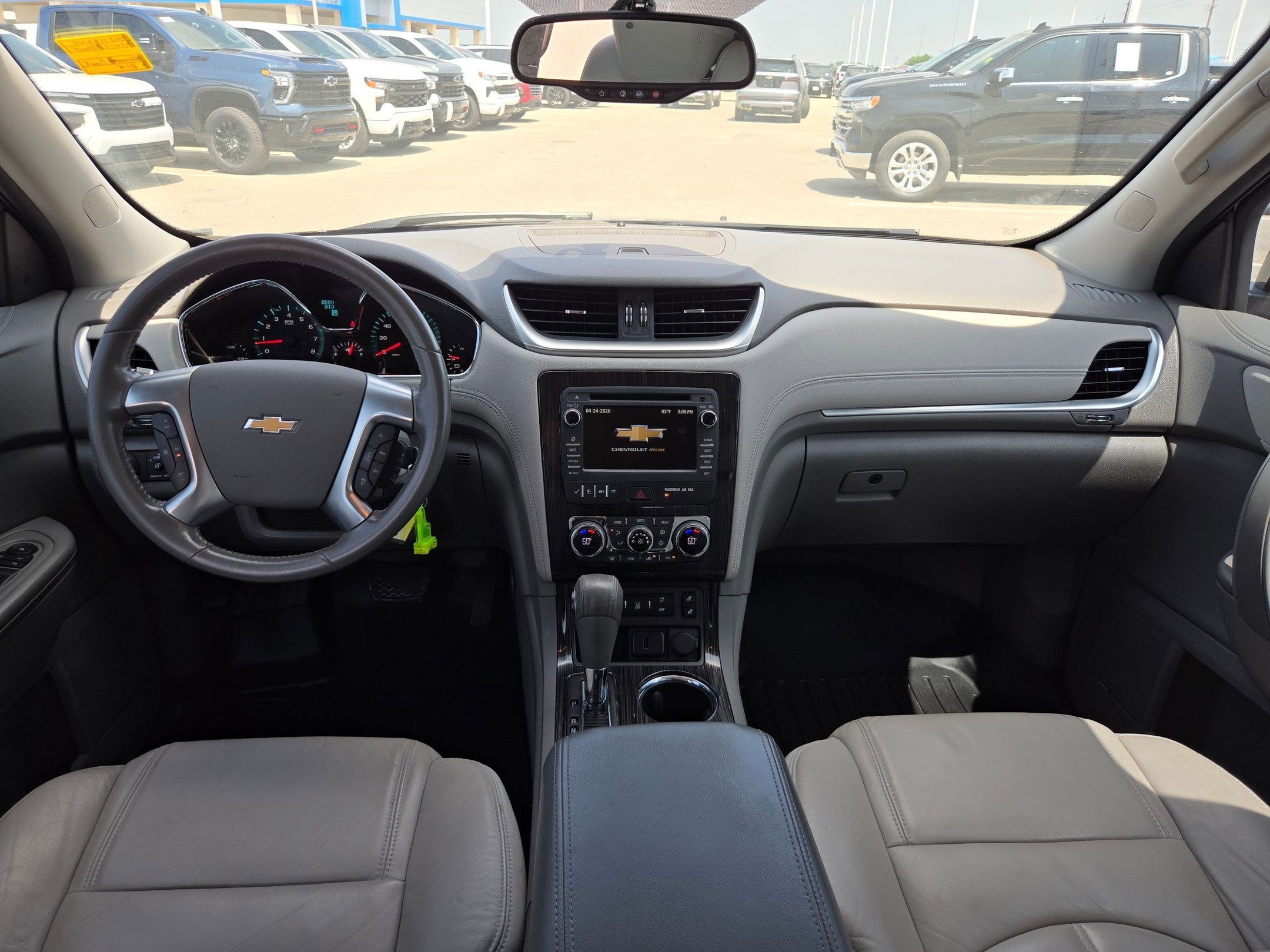 Used 2017 Chevrolet Traverse LT FWD image 15