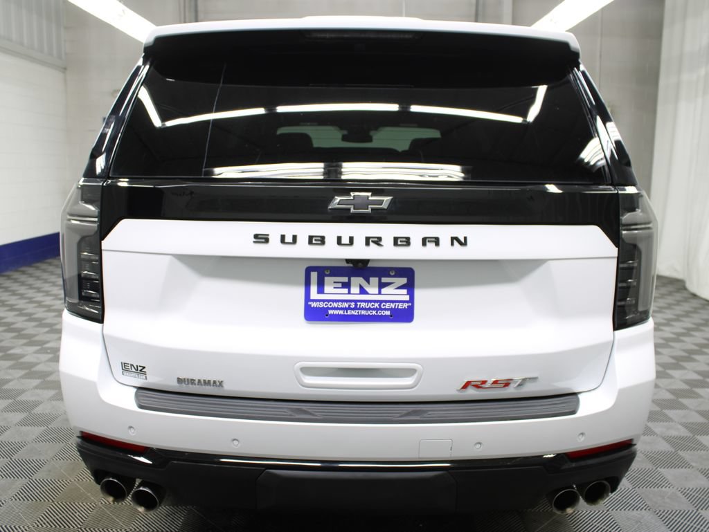 Used 2026 Chevrolet Suburban RST w/ Comfort Package AWD/4WD image 42