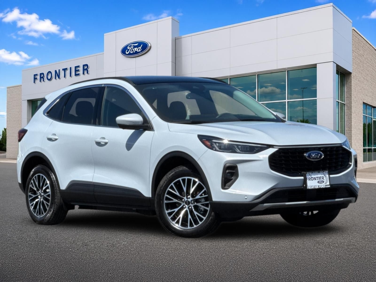 Used 2025 Ford Escape SE w/ PHEV Premium Package
