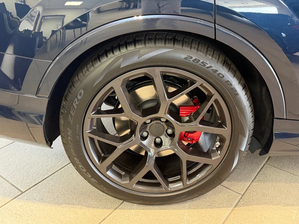New 2026 Audi SQ7 Prestige AWD/4WD image 5