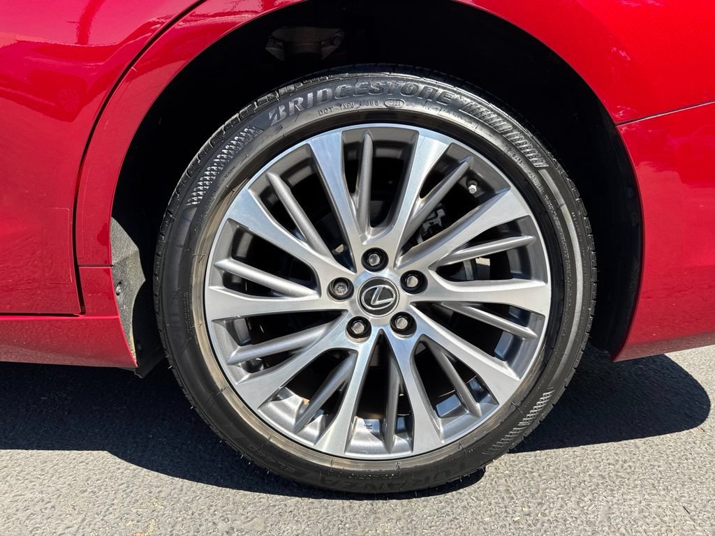 Certified 2021 Lexus ES 250 w/ Premium Package AWD/4WD image 28