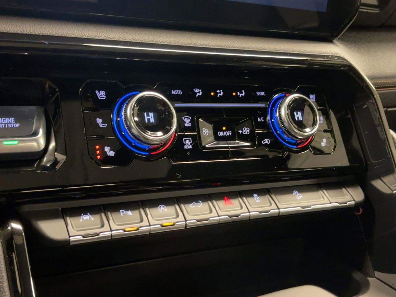 Used 2026 GMC Sierra 1500 AT4 w/ AT4 Premium Package image 17