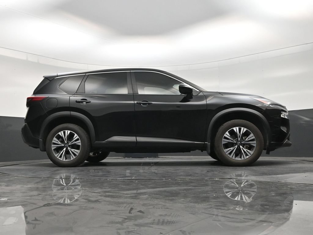 Used 2023 Nissan Rogue SV AWD/4WD image 24