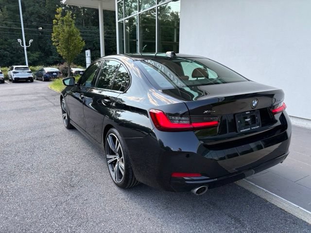 Used 2023 BMW 330i xDrive Sedan w/ Driving Assistance Package AWD/4WD image 9