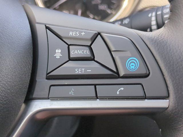 Certified 2022 Nissan Rogue Sport SV w/ Technology Package AWD/4WD image 25