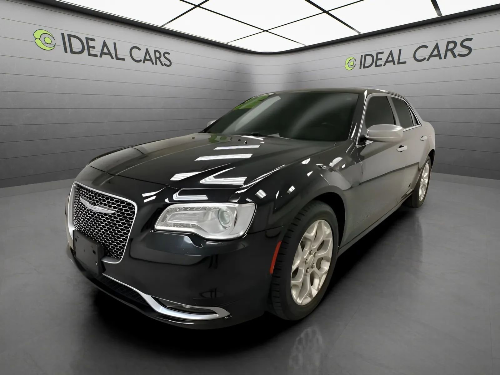 Used 2017 Chrysler 300 C Platinum AWD/4WD image 1