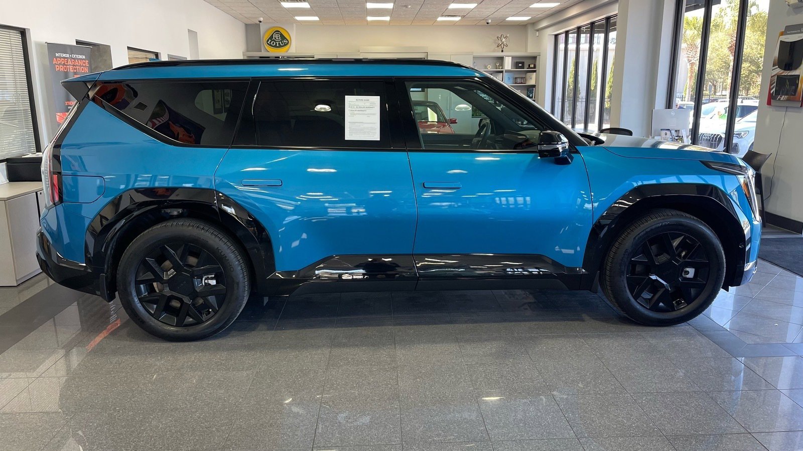 Used 2026 Kia EV9 Land w/ Nightfall Edition Package image 5