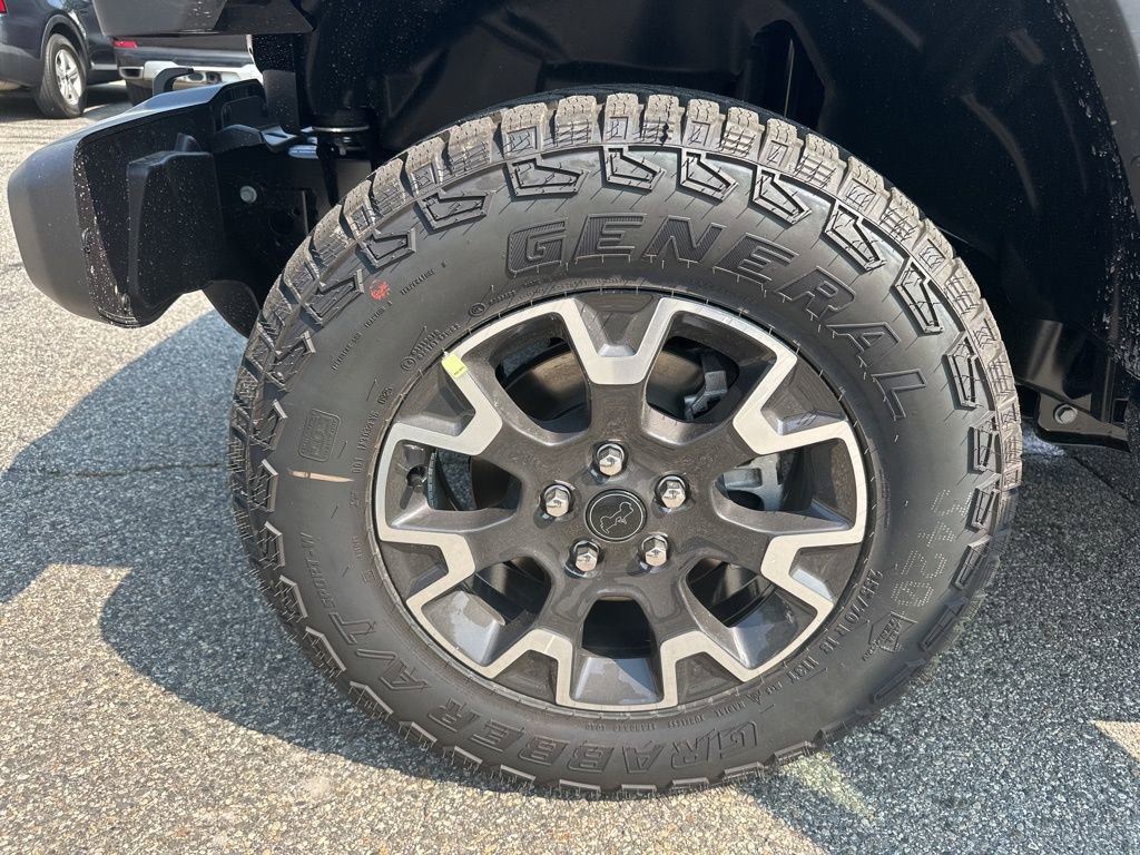 New 2025 Jeep Wrangler Sahara image 30