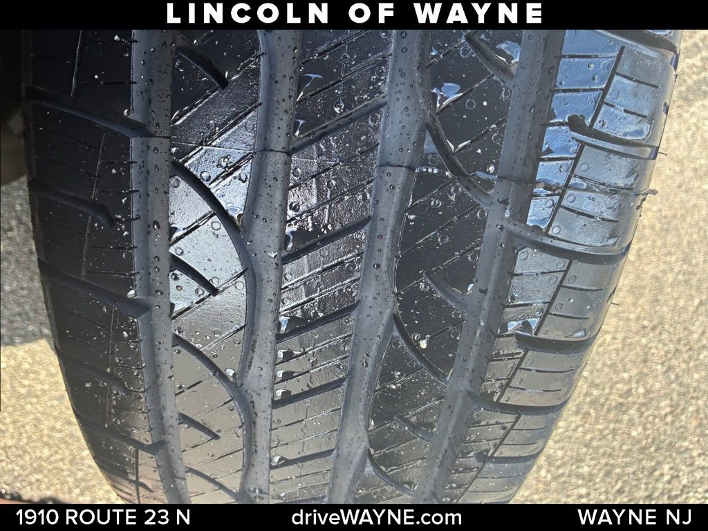 Certified 2023 Lincoln Nautilus AWD w/ Premium Package image 28