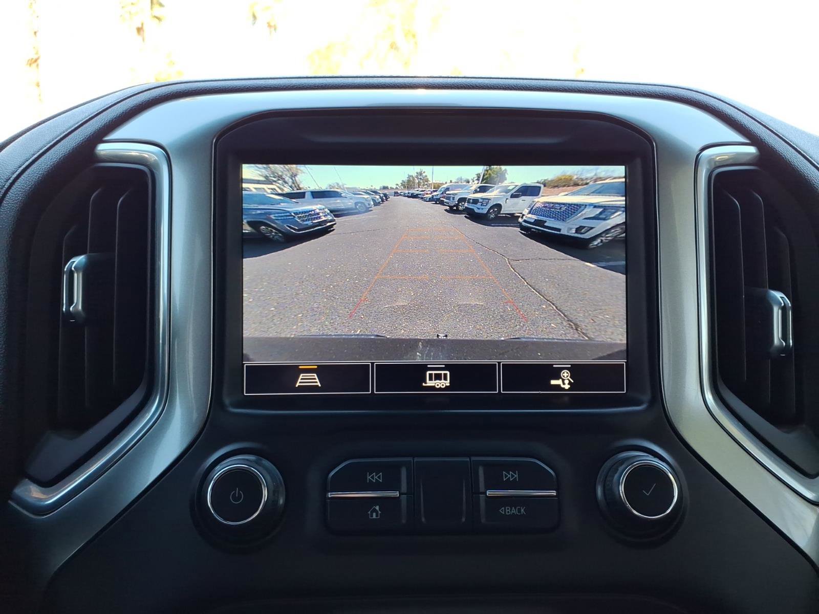 Used 2021 Chevrolet Silverado 1500 LTZ w/ LTZ Convenience Package II AWD/4WD image 21