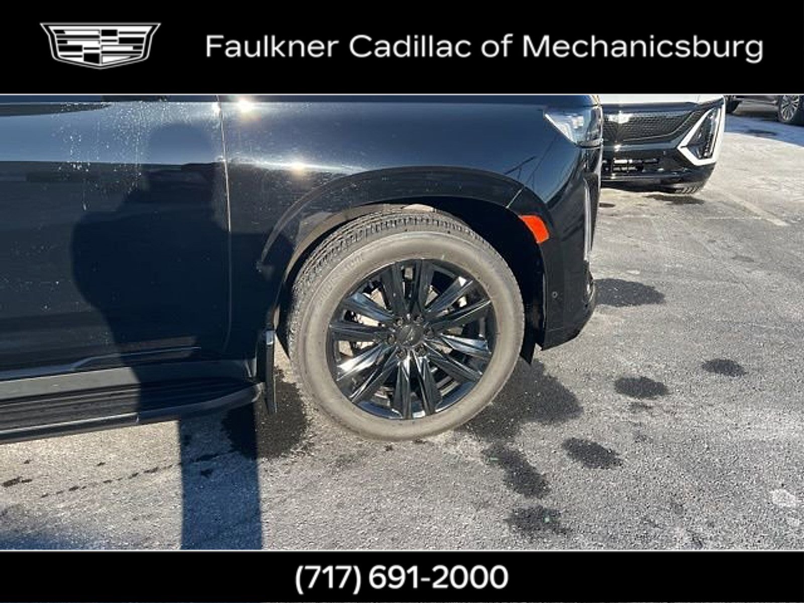 Used 2022 Cadillac Escalade ESV Sport w/ Touring Package image 32