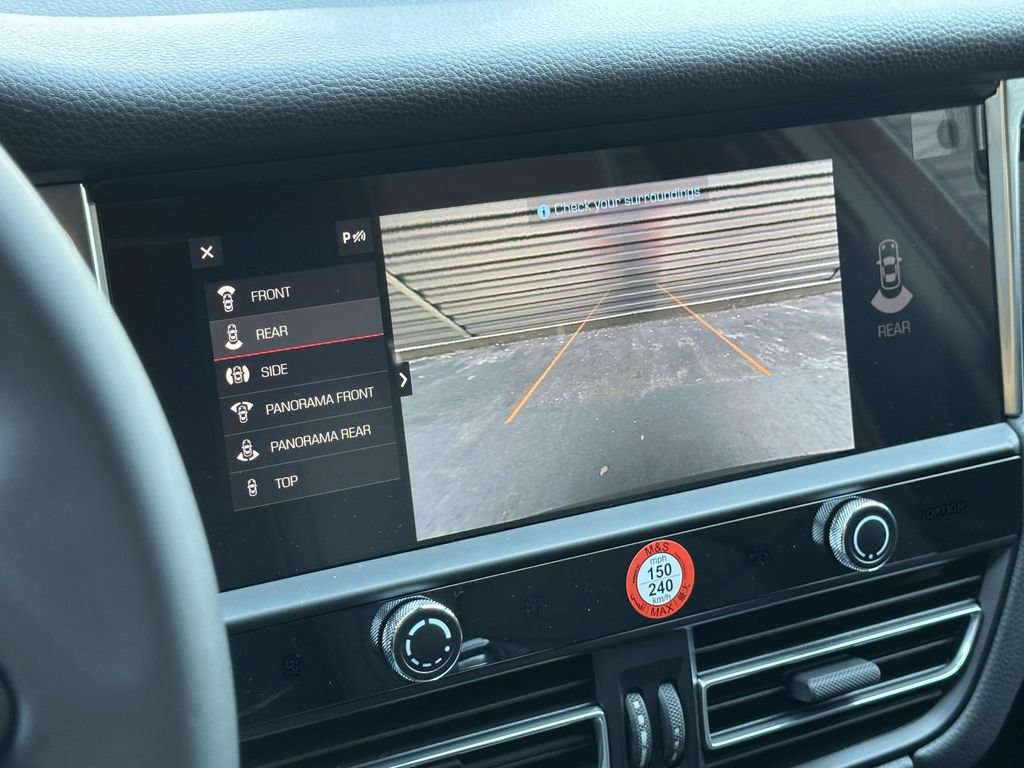 New 2026 Porsche Macan AWD/4WD image 26