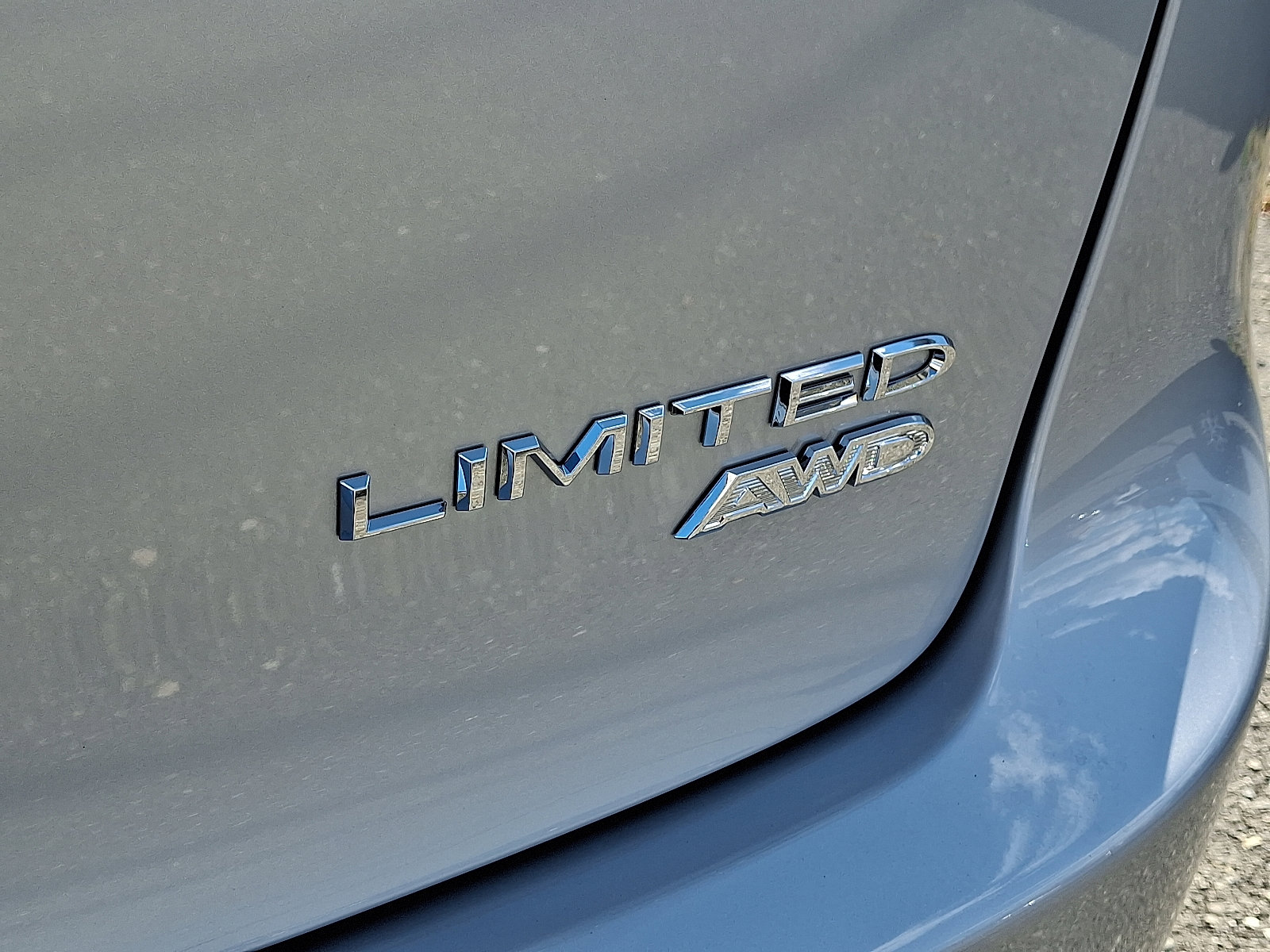 New 2026 Chrysler Pacifica Limited image 6