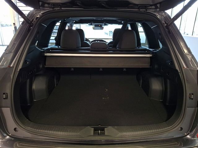 Certified 2025 Subaru Forester Premium image 29